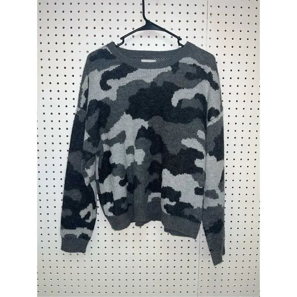 Lucky Brand sweater